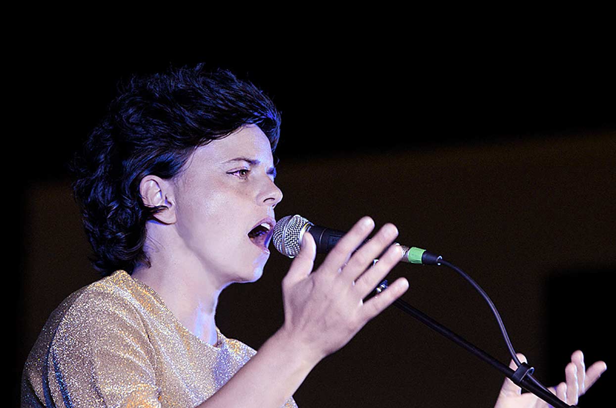 Maria Craffonara voce dei Donauwellenreiter